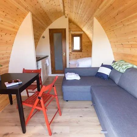 Blackwater Eco Pods * Villierstown