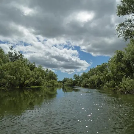 Jaktstuga Blackwater Eco Pods *